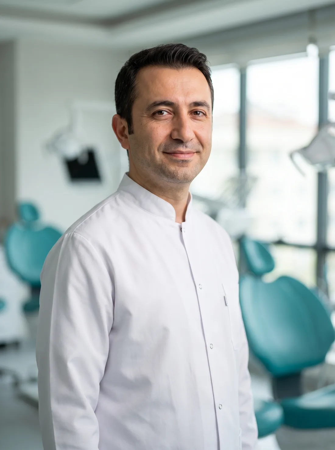 Dr. Dt. Mert Aydın, İmplantoloji ve Ağız Cerrahisi